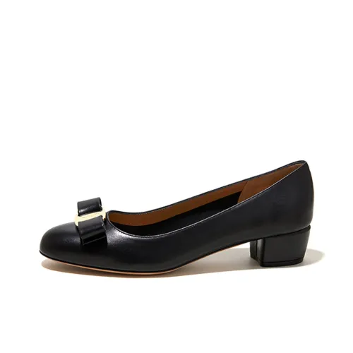 Ferragamo Vara Высокие каблуки Женские