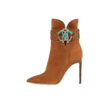 Коричневый