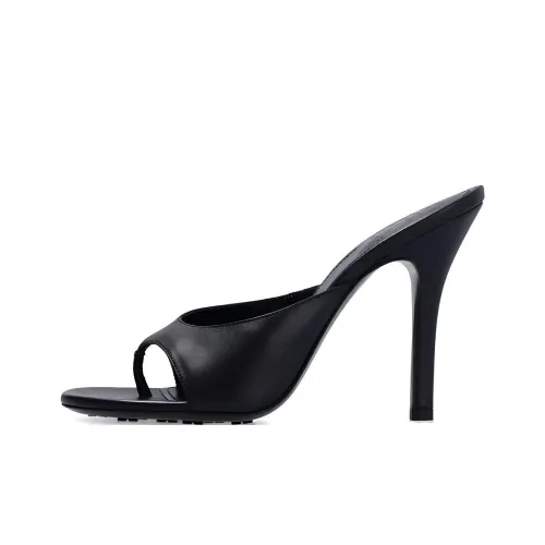Givenchy Высокие каблуки Женские