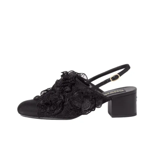 CHANEL Высокие каблуки Черные Женские