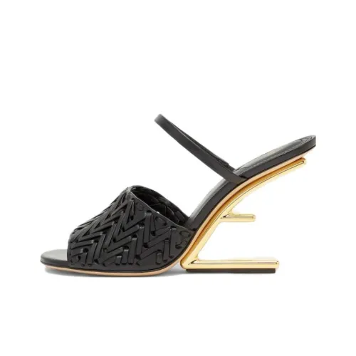 FENDI First Нестандартный каблук Высокие каблуки 9,5 см Женские Черный