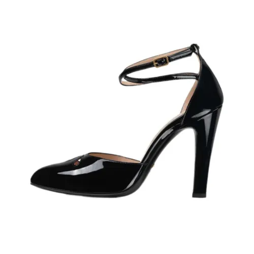 GUCCI Высокие каблуки Женские