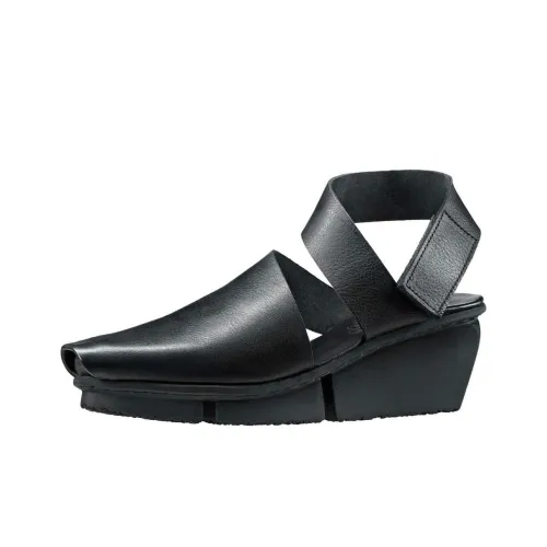 Trippen Circuit Клин-каблук Высокие каблуки Женские Черный