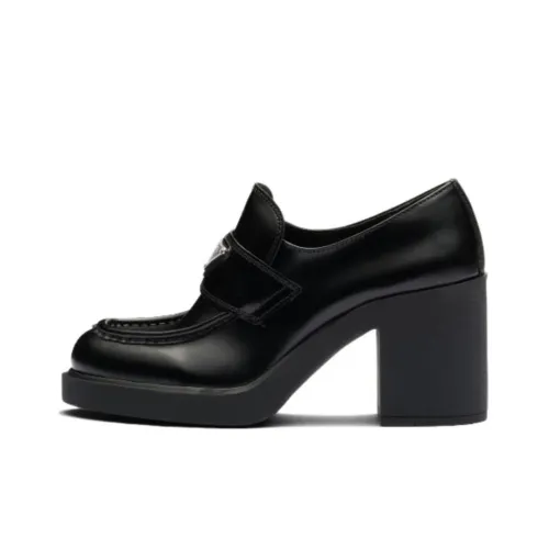 PRADA Высокие каблуки Женские