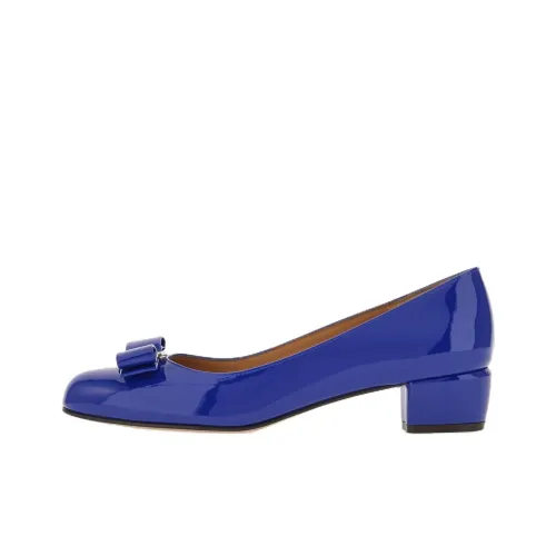 Ferragamo Высокие каблуки Синие Женские