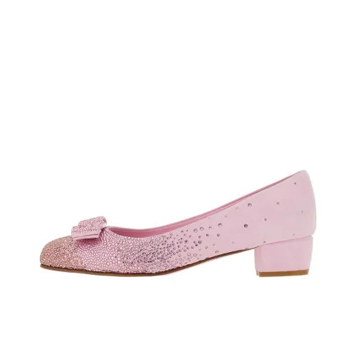 Ferragamo Vara Высокие каблуки Женские