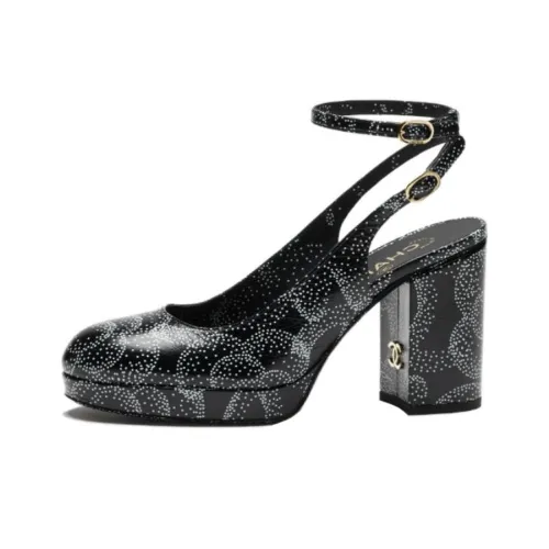 CHANEL Высокие каблуки Черные Женские