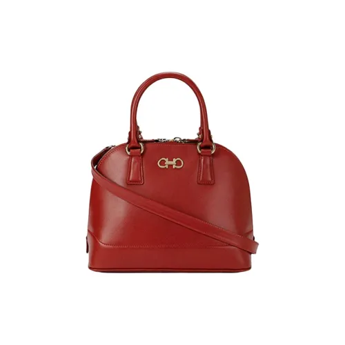 Ferragamo Телячья кожа Сумка на одно плечо Женская Красная