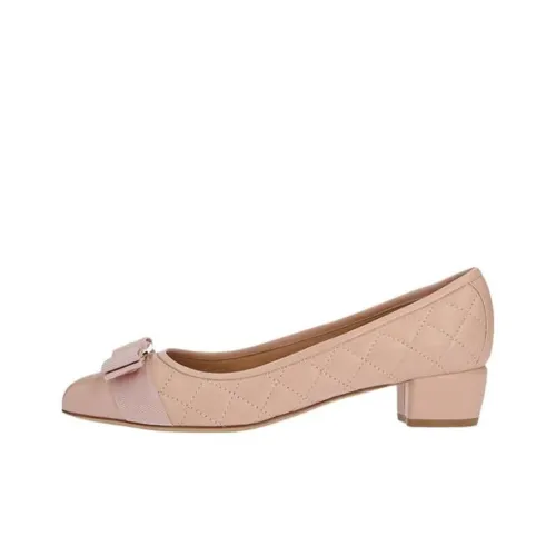 Ferragamo Высокие каблуки Женские