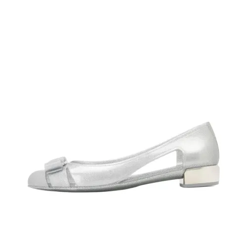 Ferragamo Женские повседневные туфли для женщин