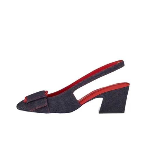 Ferragamo Высокие каблуки Женские
