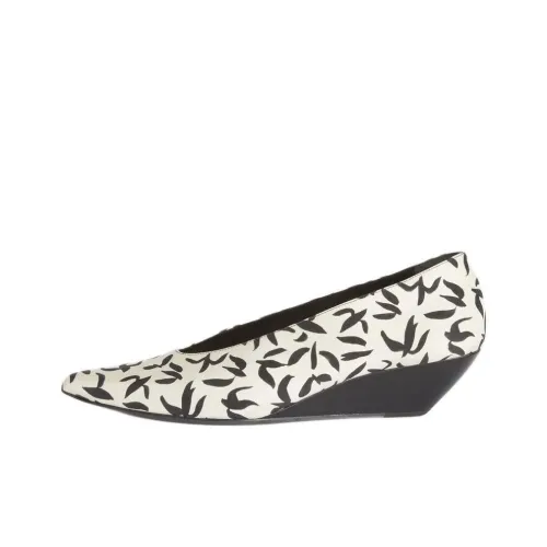 Loro Piana Высокие каблуки Черный/Белый Женские