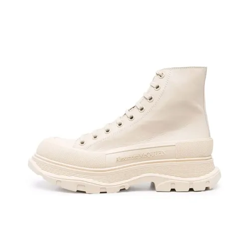 Alexander McQueen Tread Slick Короткий Martin Boots Мужской Beige
