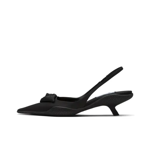 PRADA Высокие каблуки Женские