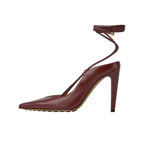 Bottega Veneta Узкий каблук Высокие каблуки 10 см Женские Вишня