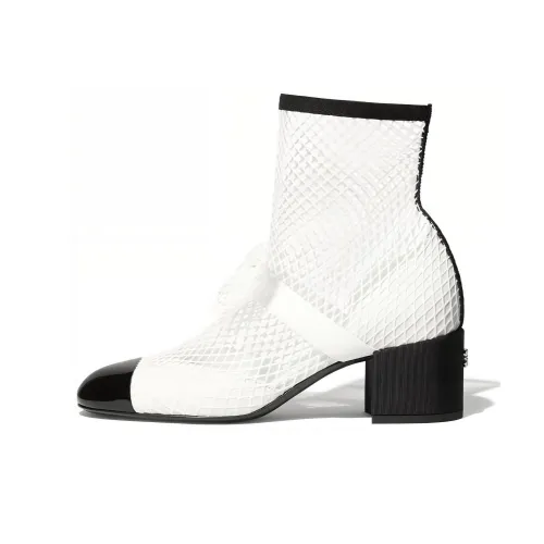 CHANEL Ботильоны Белые Женские