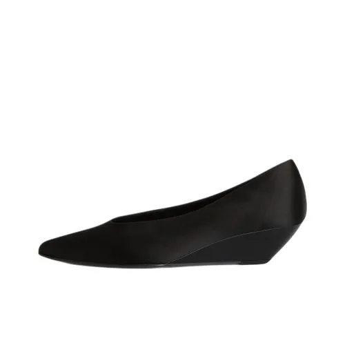 Loro Piana Высокие каблуки Черные Женские