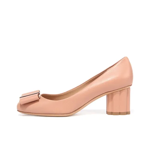 Ferragamo Высокие каблуки Женские