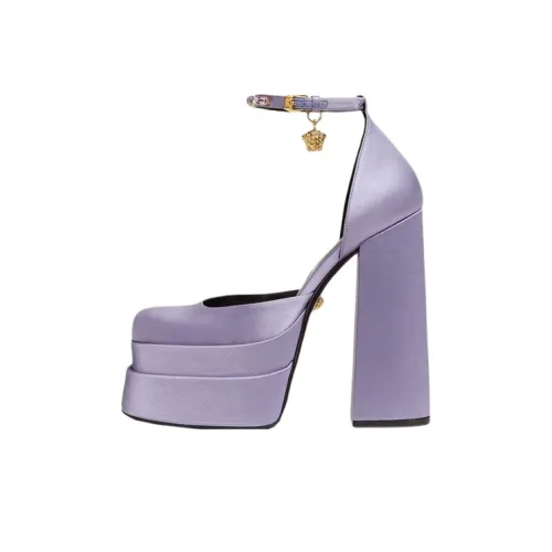 VERSACE Высокие каблуки Женские