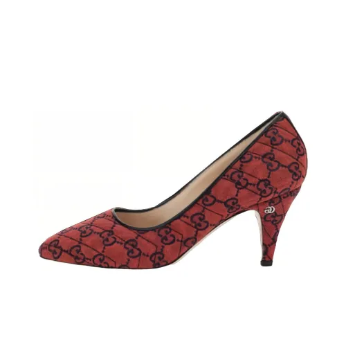 GUCCI Высокие каблуки Женские