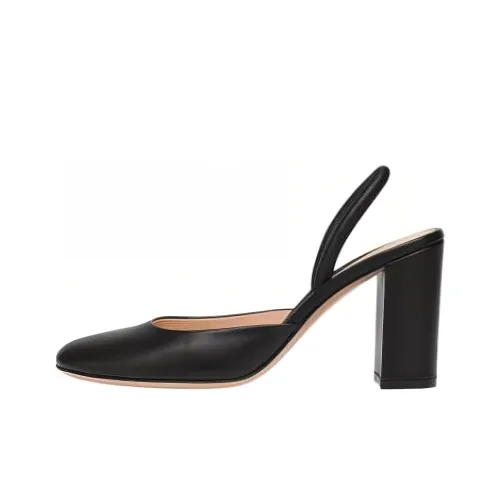 GIANVITO ROSSI Высокие каблуки Черные Женские
