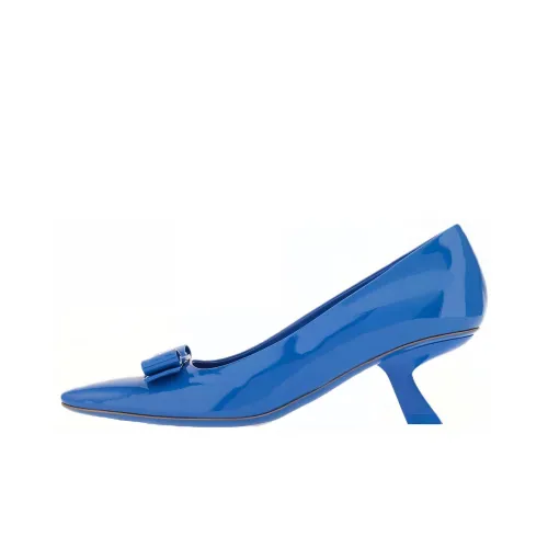 Ferragamo Высокие каблуки Синие Женские