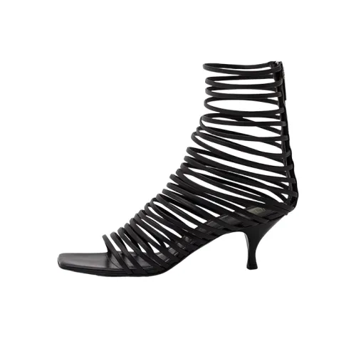 TOTEME Стильные Сандалии 3 см Женские Черные