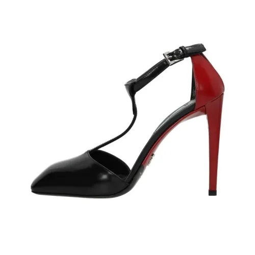 PRADA Высокие каблуки Женские