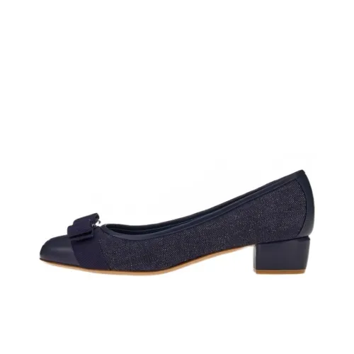 Ferragamo Vara Высокие каблуки Женские