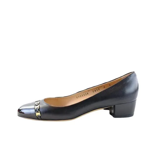 Ferragamo Высокие каблуки Черные Женские