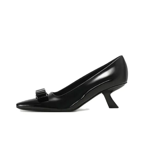 Ferragamo Высокие каблуки Черные Женские