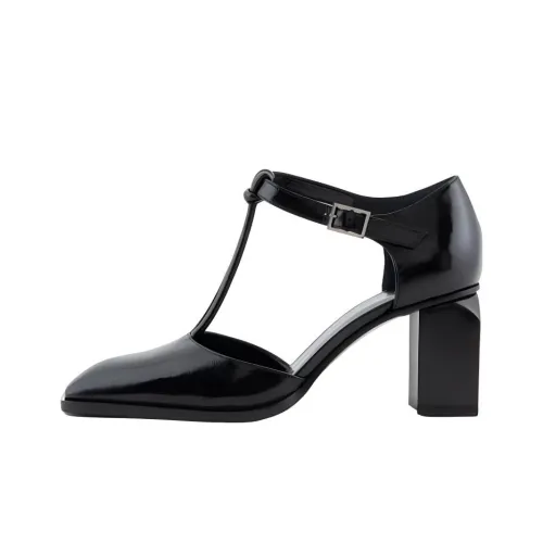EMPORIO ARMANI Высокие каблуки Черные Женские