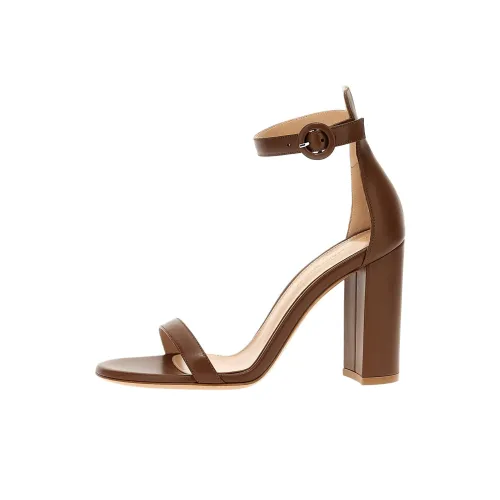 GIANVITO ROSSI Gaeta One Ремешок Сандалии 9 см Женские Коричневый