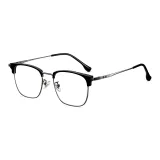 Чёрный пистолет, одна коробка