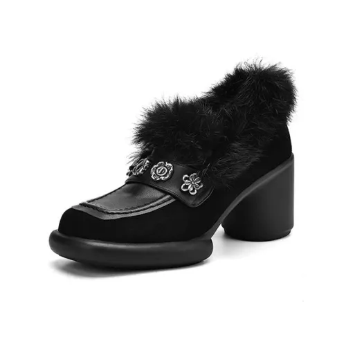 QUICHESHOES Высокие каблуки Женские