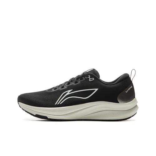 LINING Red Hare 8 Беговые кроссовки Низкий Топ Черный Мужской