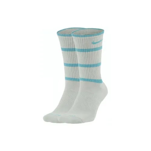 Носки Nike Crew Унисекс 2 упаковки светлый травяной зеленый