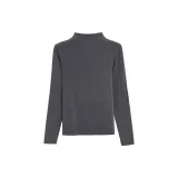 Дымчато-серый