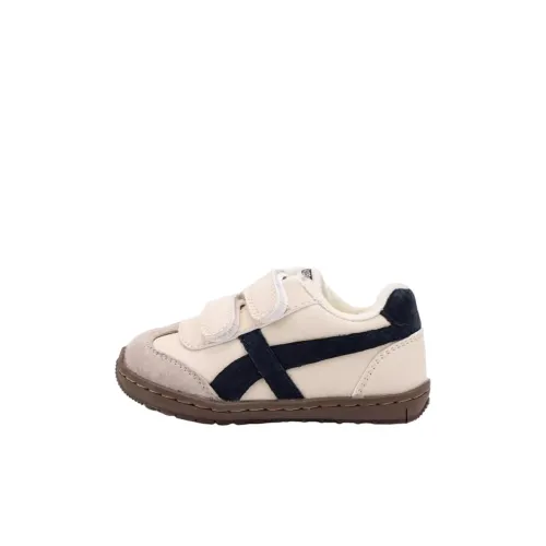 QINUOSHU Противоскользящие анти-KICK низкие топы детские повседневные обувь для малышей и детей младшего возраста