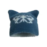 Бабочка пыльно-голубого цвета