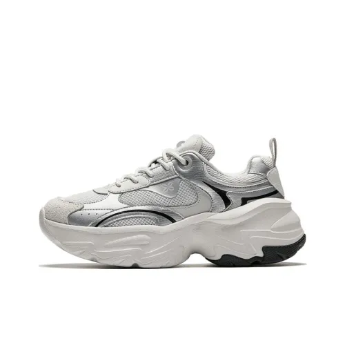 ANTA Low-Top Cushioned Sneakers Silver Gray Women's
