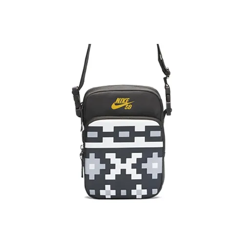 nike Полиэстер Сумка через плечо Стандартная Унисекс Черный Белый