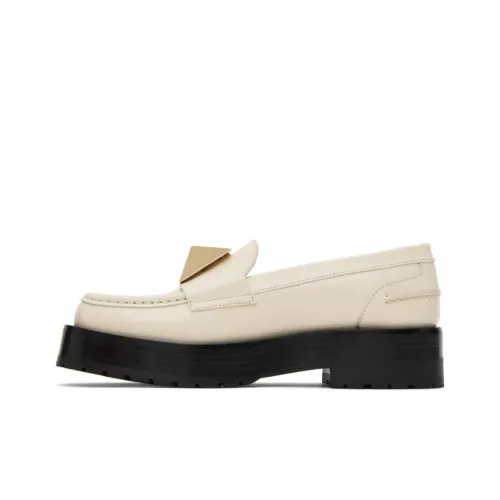 Valentino One Stud Лоферы 3,8 см Женские Айвори