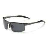 Темно-серая оправа с поляризованными черно-серыми линзами