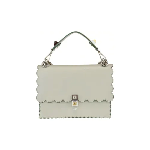 FENDI Kan I Сумки Женские