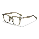 Прозрачный зеленый