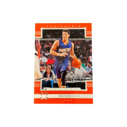 Панини Devin Booker SUNS On Court Collection Classic Graphic Основа Devin Booker Game Face Спортивные карты 1 шт