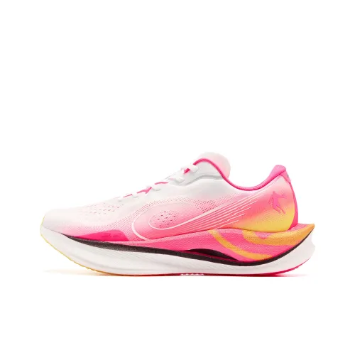 QIAODAN Strong Wind 3,0 Беговые кроссовки Низкий топ Jordan Белый Неон Розовый Женский