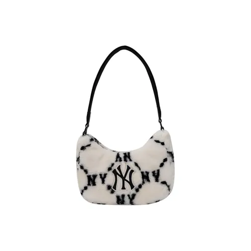 Mlb Base Logo New York Yankees Искусственный мех Плюшевый Плечо Сумка Сумка через плечо Стандартная Женская Молочно-белая