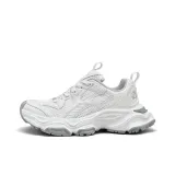 Жемчужно-белый